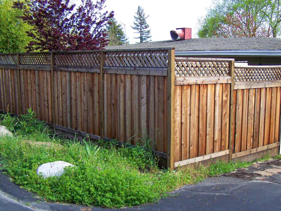 Custom Built Fences Construction Company Santa Rosa, CA Residential Fence Contractor Wood
